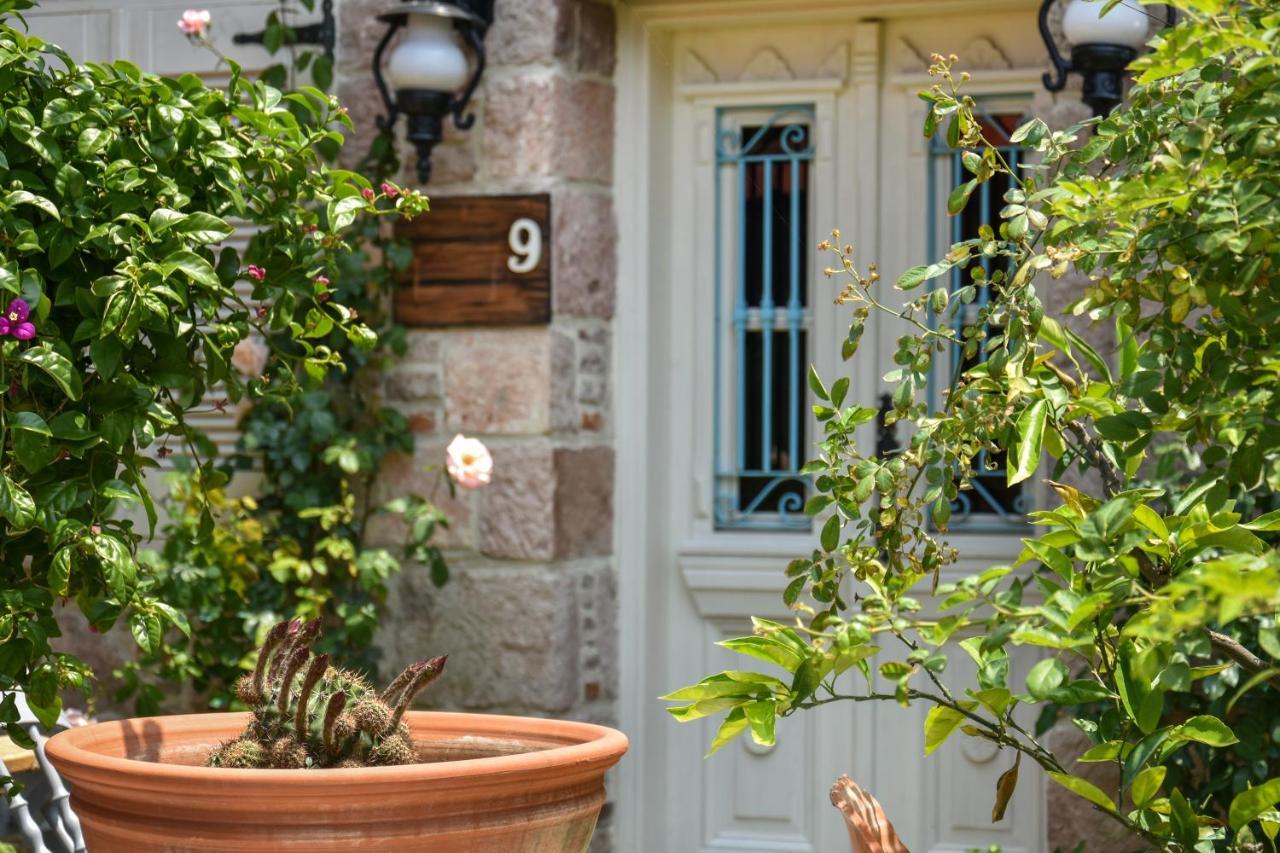 Lunaria Guest House Ayvalı 外观 照片