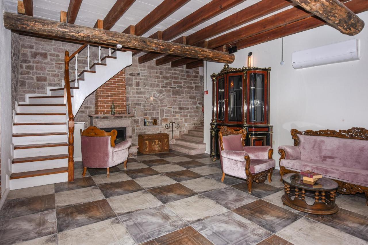 Lunaria Guest House Ayvalı 外观 照片