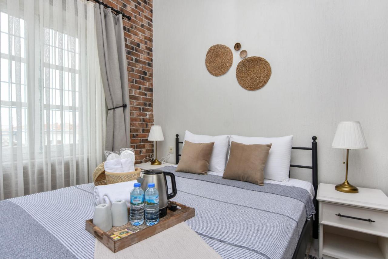 Lunaria Guest House Ayvalı 外观 照片